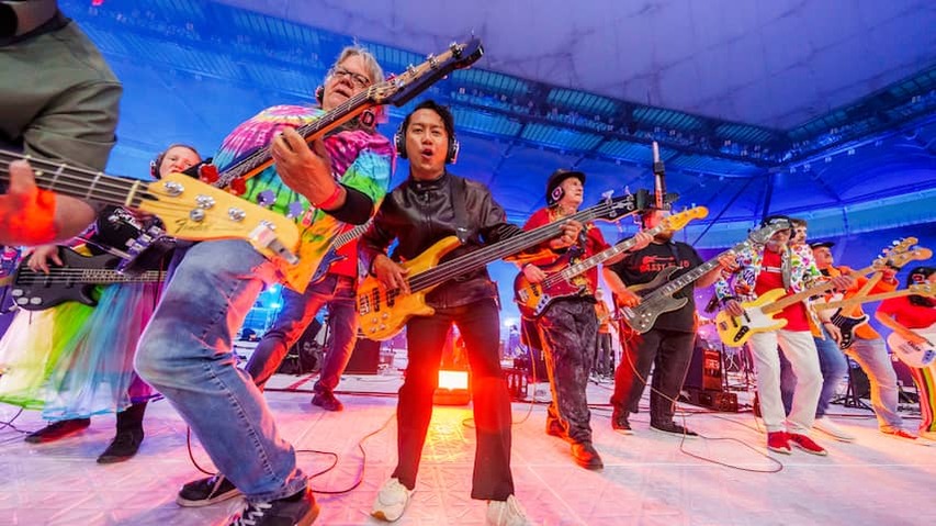 Frankfurt breaks world record with live rock band of more than 1,200 musicians