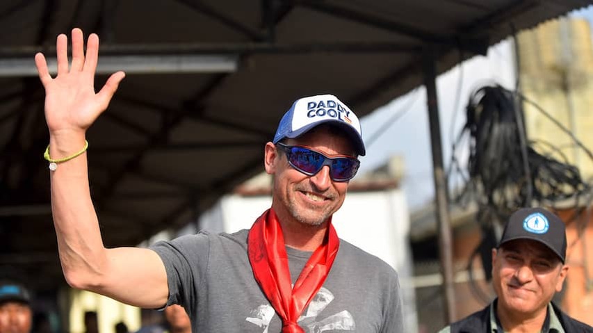 British mountaineer reaches Piek Mount Everest again and breaks its own record