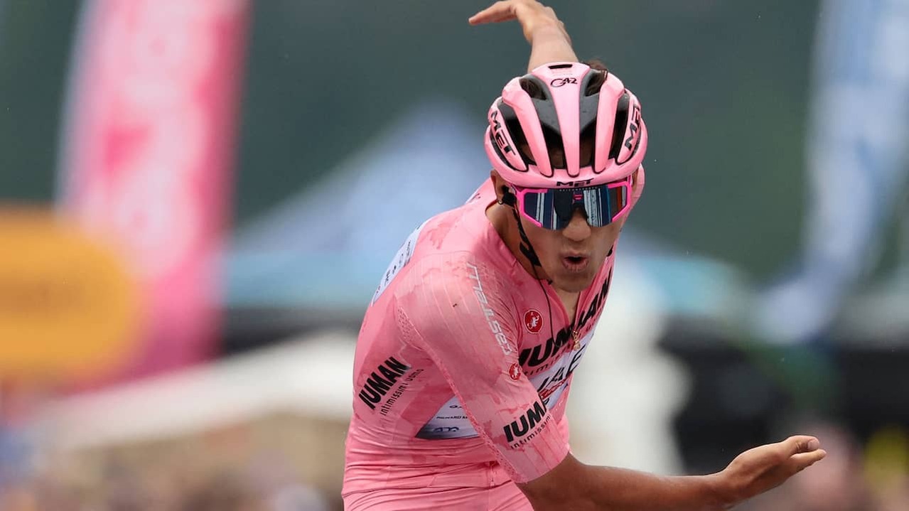 Image from Video: Pink Jersey Wearer del Toro Celebrates Stage Victory in Giro As A Matador