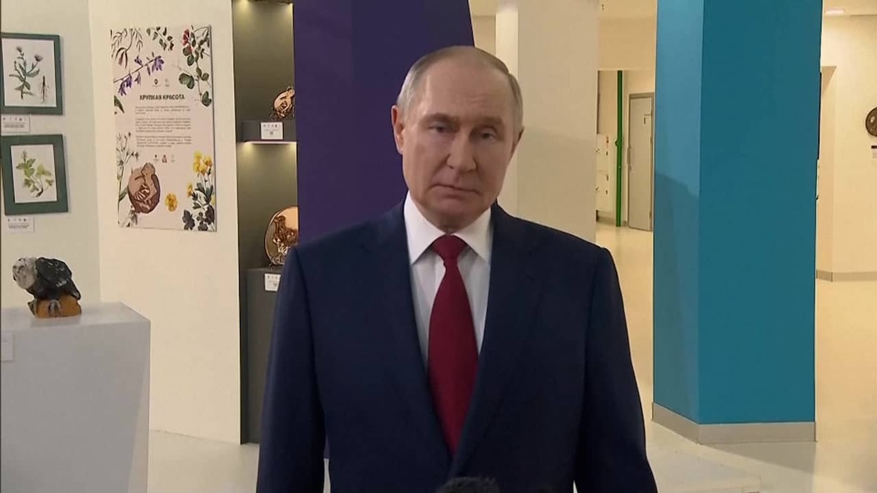 Image from Video: Putin After Talk with Trump: 'Information and useful'