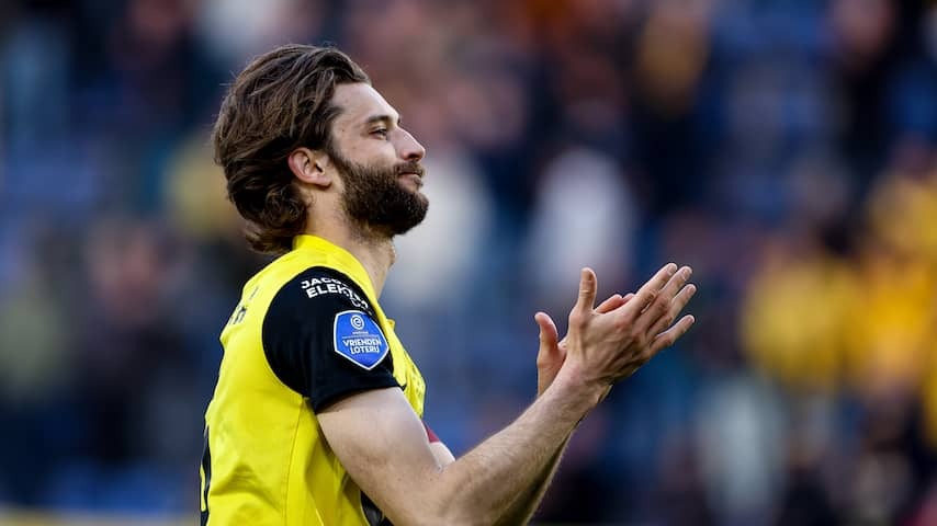 Captain Van den Bergh leaves NAC for 'lucrative adventure' in Japan