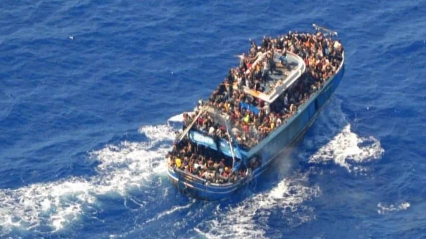 Greek coastguard employees continued for disaster with refugee boat