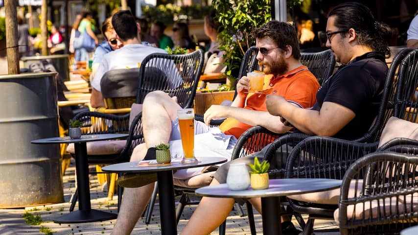 Sunny weekend appropriate start to summer, Saturday warm for time in the year