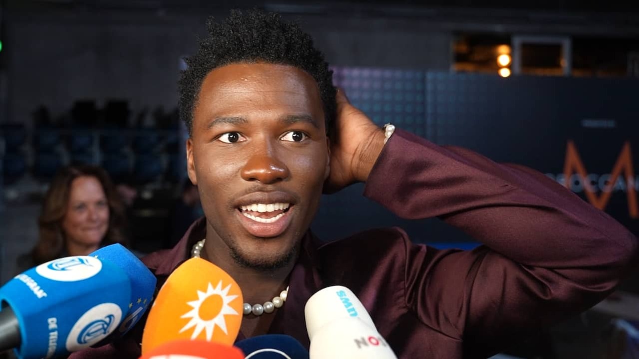 Image from Video: Claude Thought about Starting about After Mistake: 'I Thought: Shit, Shit, Shit'