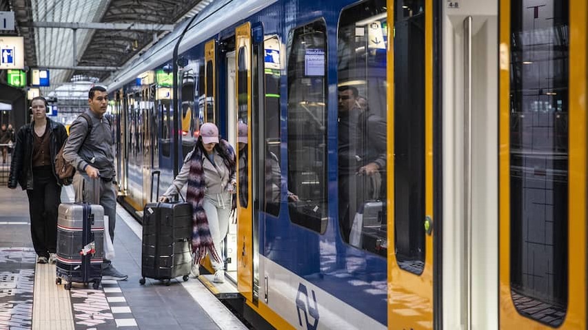 NS creates 3,580 extra seats in second class by converting first class