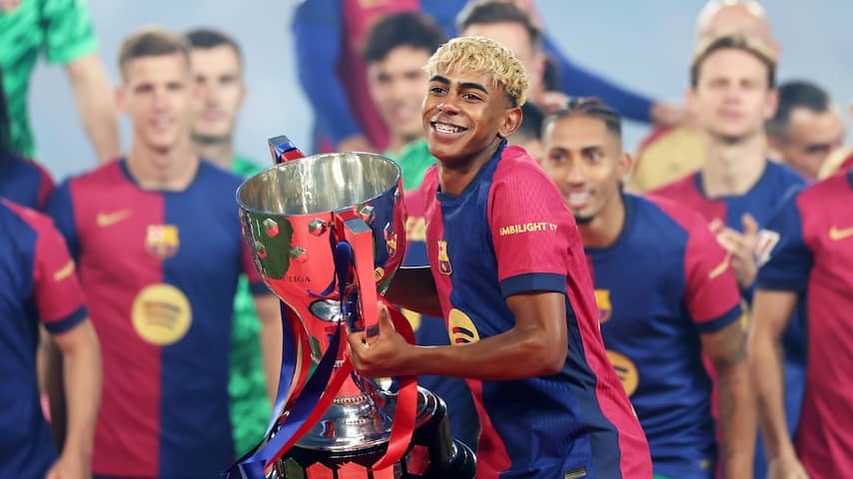 With contract extension, Lamine Yamal sets up a successful year with Barcelona