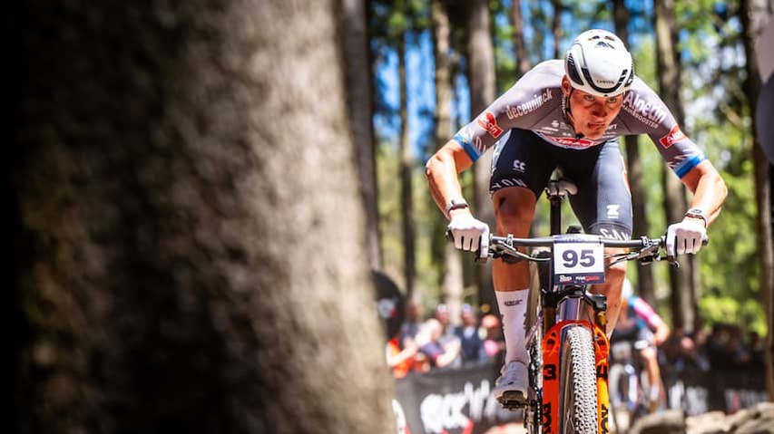 Van der Poel has Breukje in Pols, consequences for Tour participation still unclear