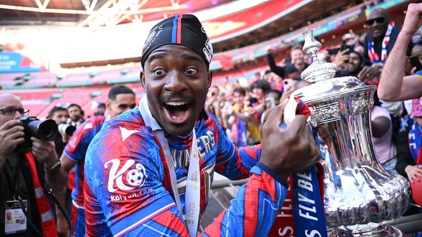 Crystal Palace stunts in FA Cup final against City and wins first grand prize