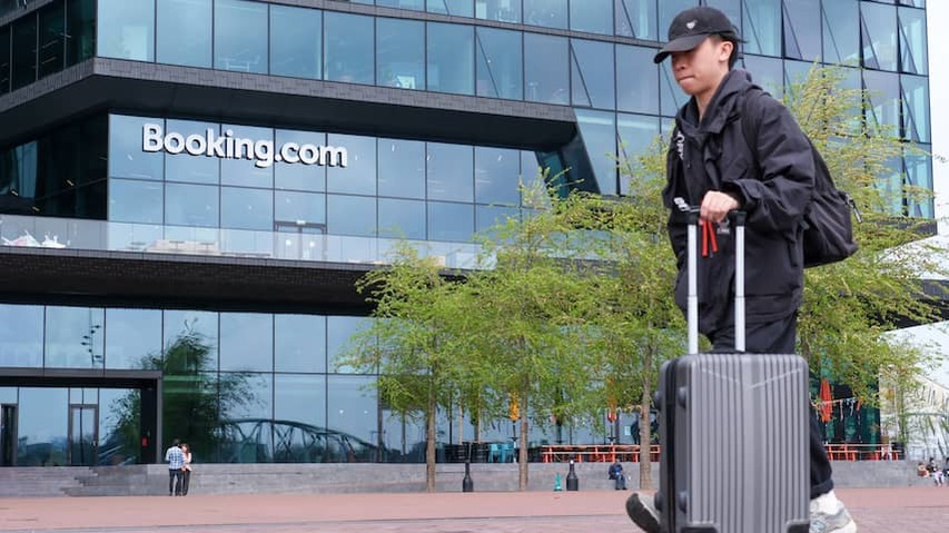 Booking.com must lower prices of Swiss regulator