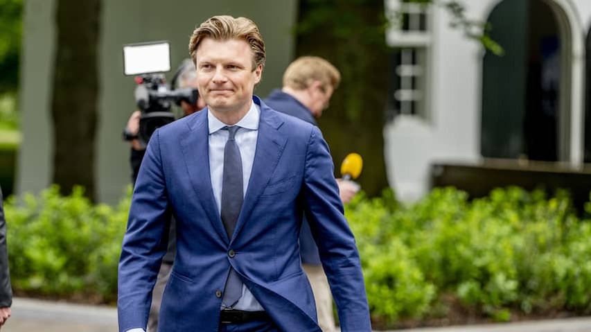 NATO wants an extra 18,000 Dutch soldiers and that expenditure is almost double