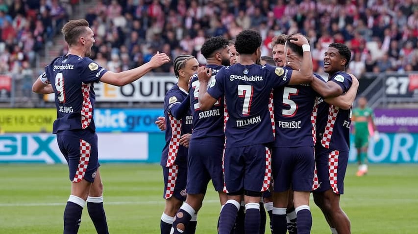 PSV grabs national title final day Eredivisie after an exciting battle with Ajax