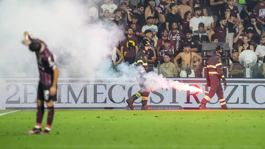 Much discussed relegation match Salernitana-Sampdoria ends with a strike