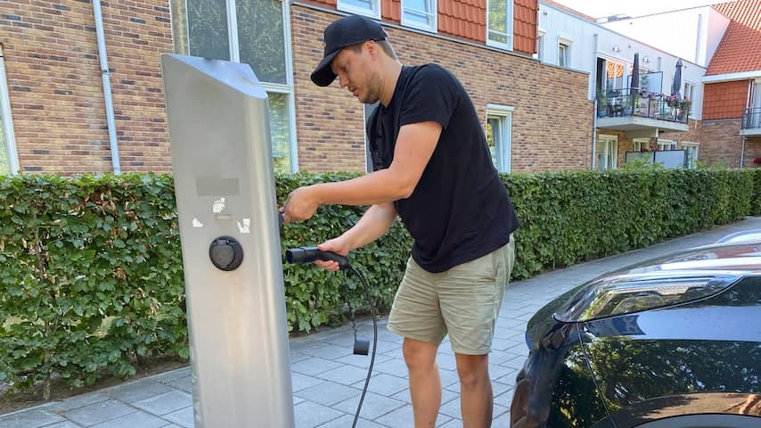 Charging Pole Charging electric car