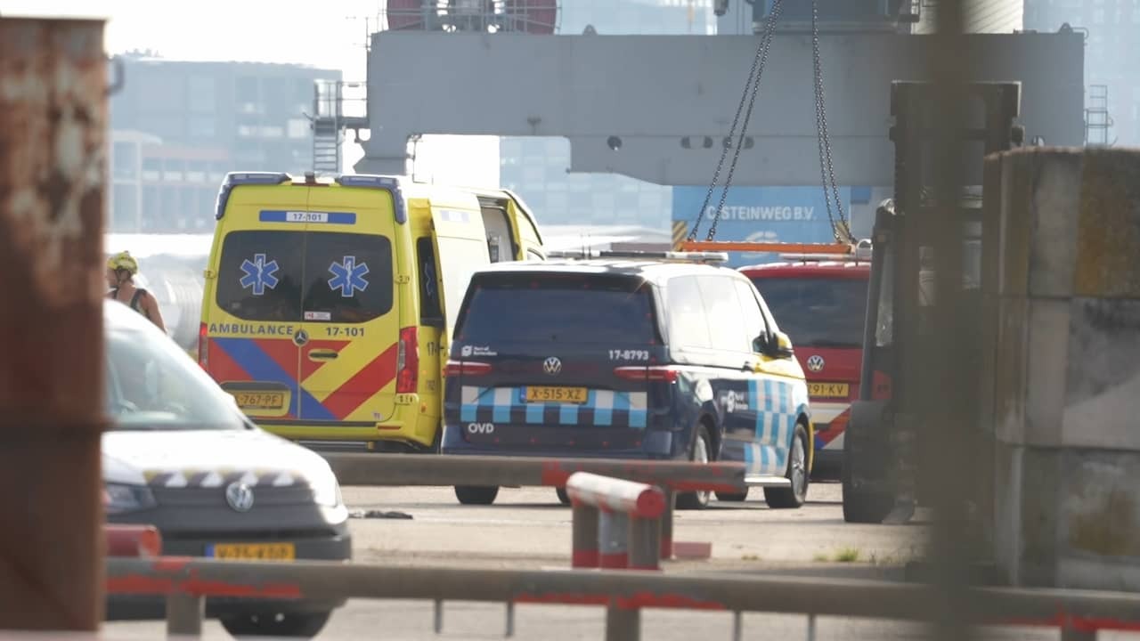 Image from Video: Trauma helicopter deployed after Fatal Industrial Accident in Rotterdam