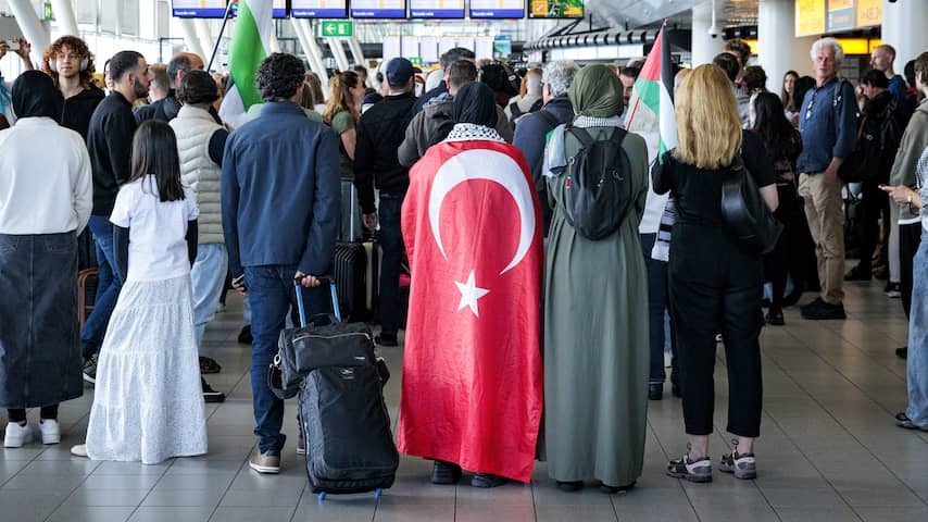 Organization Mars to Gaza reports that participants have been picked up and deported