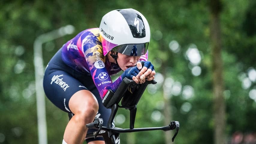 Mischa Bredewold beats title defender Markus and first wins National Time Ritt title