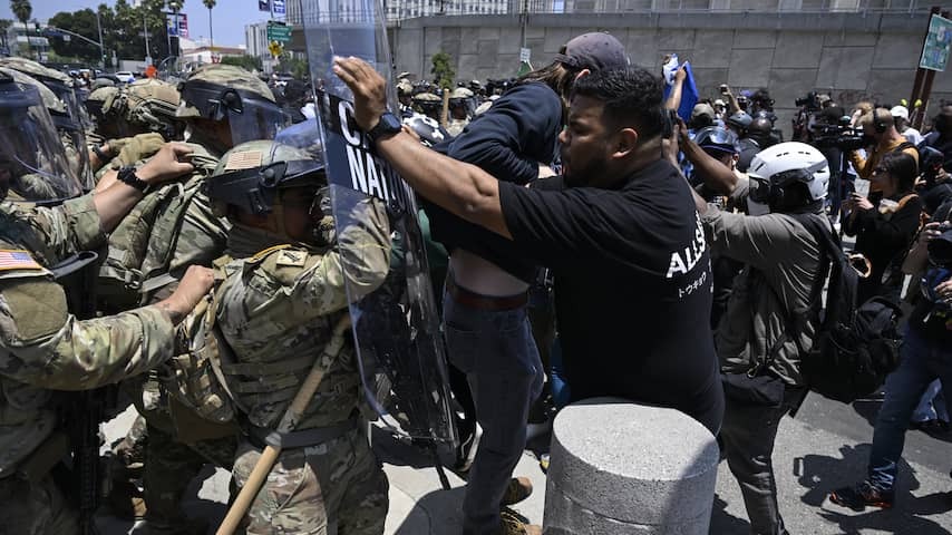 California suggests federal government for deployment National Guard in protests