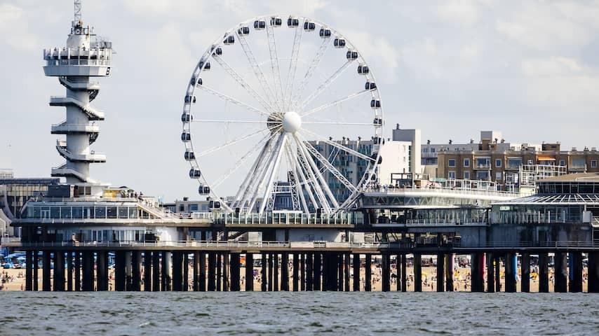 Multiple arrests at Pier van Scheveningen after online call for 'party'