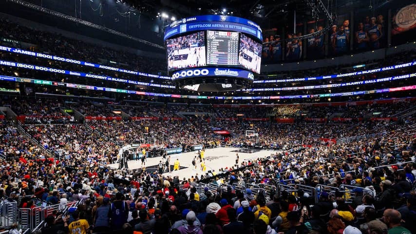 Los Angeles Lakers is sold for record amount of $ 10 billion