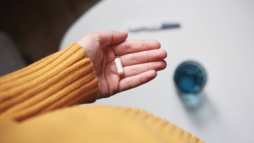 American charged because he put an abortion pill in a drink pregnant girlfriend