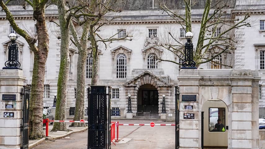 Chinese student from London will certainly get 24 years in prison for raping 10 women