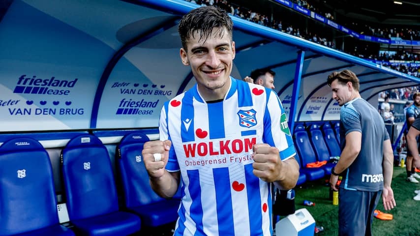 SC Heerenveen leaves striker Nicolaescu to champion of Israel