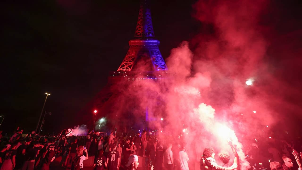 Image from Video: Volksfeest in Paris after PSG Champions League wins