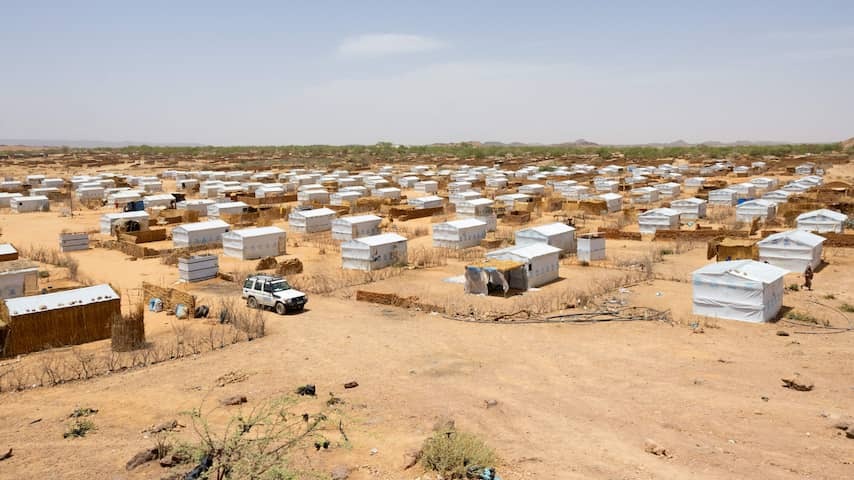 Chad got 1.2 million Sudanese refugees in two years by war