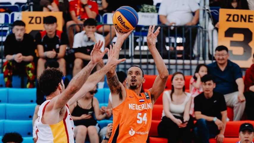 3x3 basketball players to the intermediate round on World Cup after victory in the last group duel
