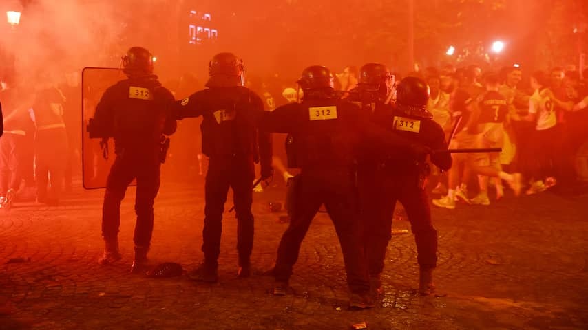 Two dead in France after CL-win PSG, more than 400 arrests