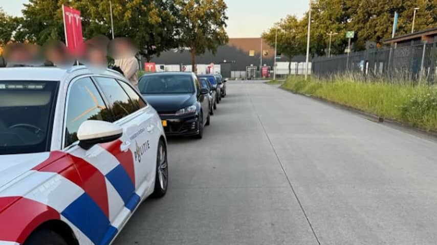 Street racers caught at 176 kilometers per hour during speed control in Tilburg