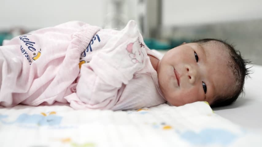 Vietnam abolishes limit of a maximum of two children per family