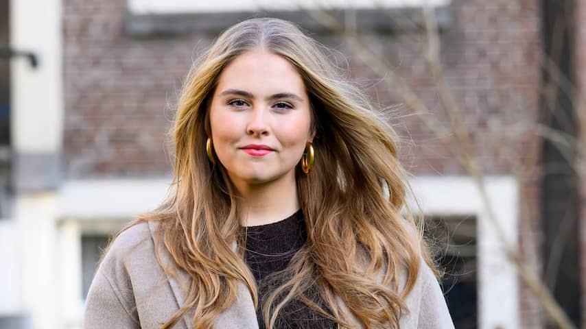 Princess Amalia breaks poor after falling horse and has to under the knife