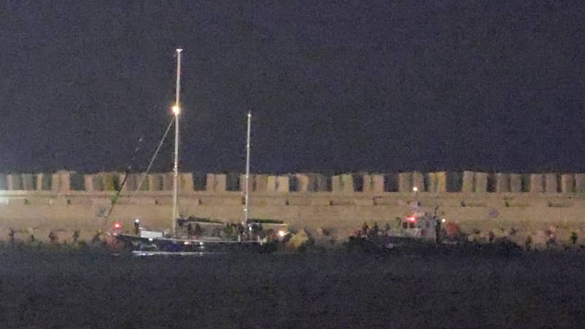 Israel turns out campaigners ship Madleen, Thunberg en route to Sweden