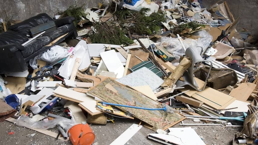 Waste sector does not want the account of plastic production and puts down the work