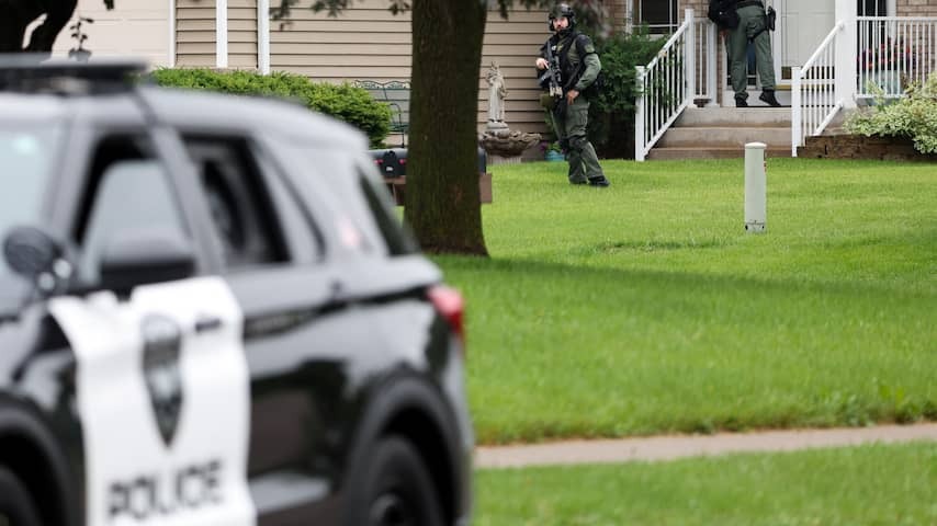 Politician in Minnesota shot by 'fake agent', knock hunting on perpetrator