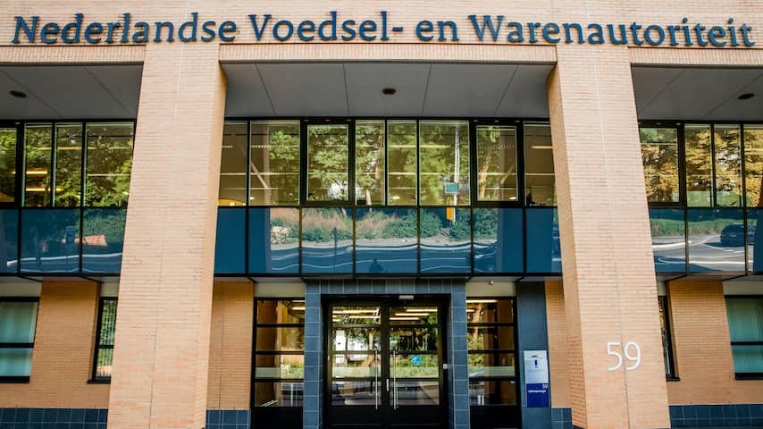 Illegal slaughterhouse discovers in Gelderland where customers themselves slaughtered pigs