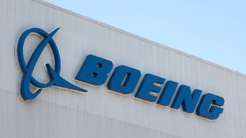 Shares Boeing considerably at American stock exchanges after aircraft crash India