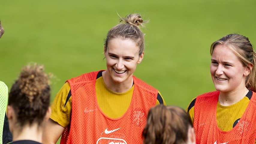 Top scorer Miedema in the direction of EK recovered from injury: 'Be good for it'