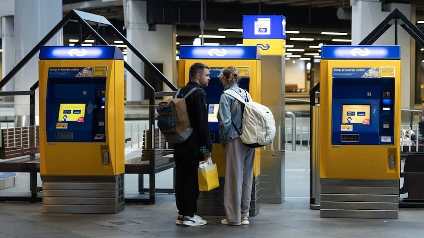 Tens of thousands of people declare travel expenses at NS due to a strike