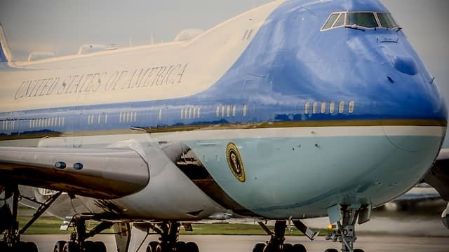 Image from Video: Watch the Arrival of Trump in Air Force One at Schiphol