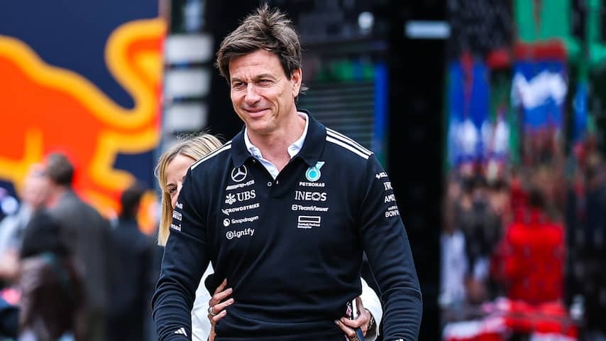 Mercedes team boss Wolff pushes Verstappen rumors further down