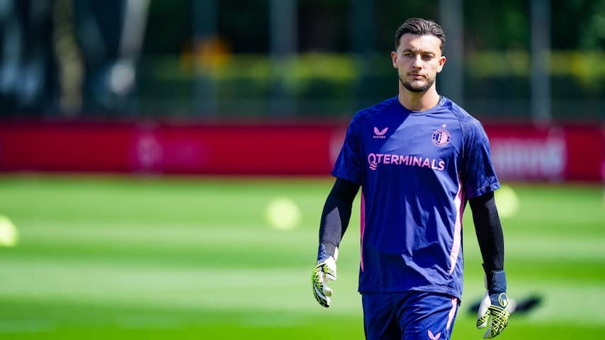 Goalkeeper Bijlow makes injureled return after half a year at Feyenoord