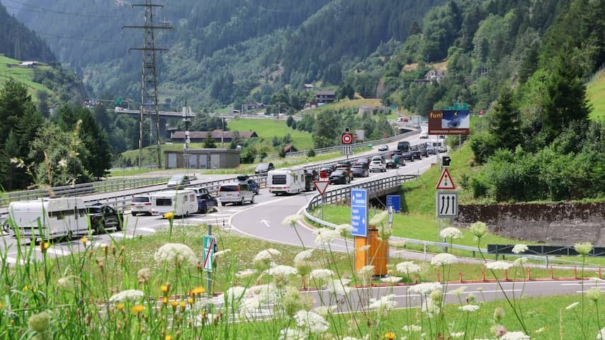 Considerable delay on European roads due to holiday pressure and rainfall in the Alps
