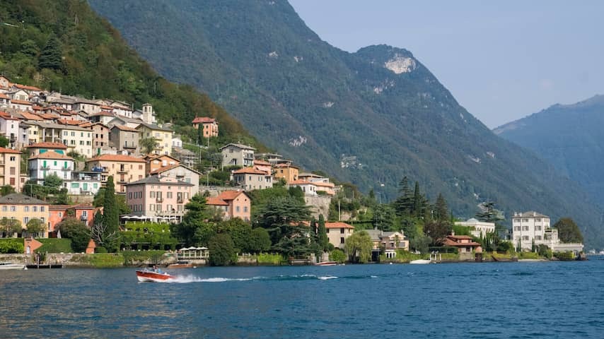 Diving Dutch people provide large and unnecessary search on Como