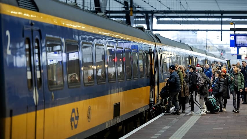 No more trains south of Rotterdam all day after malfunction in tunnel