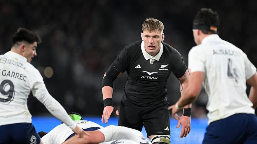 Dutch rugbyer Fabian Holland makes his debut for New Zealandse 'All Blacks'