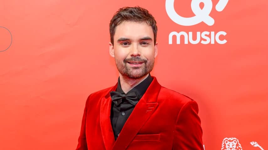 Qmusic-DJ Domien Verschuuren became the father of a son: 'Here is Boris'