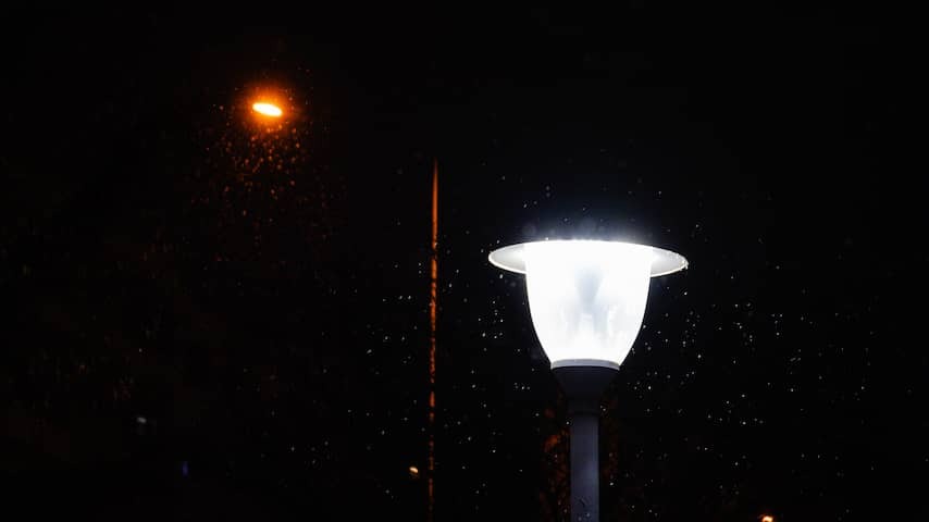 Police are looking for cable cutter who sabotaged more than 160 lampposts in Apeldoorn