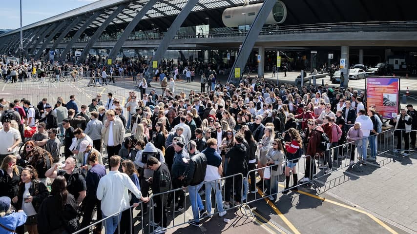 Pay the defense by deleting public holidays? The Netherlands has little